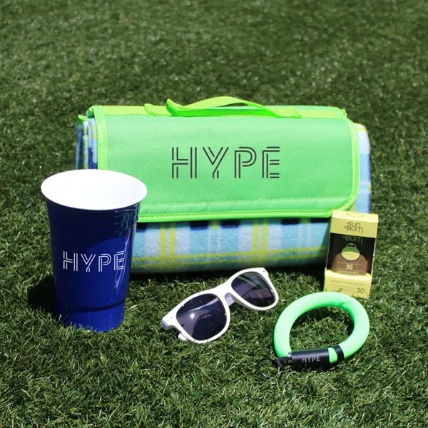 rPET Roll-Up Picnic Blanket - rPET Roll-Up Picnic Blanket - Image 18 of 31