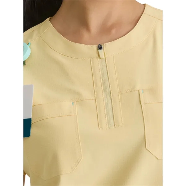 Skechers Ripstop Collection - Women's Two-Pocket Round Ne... - Skechers Ripstop Collection - Women's Two-Pocket Round Ne... - Image 16 of 17