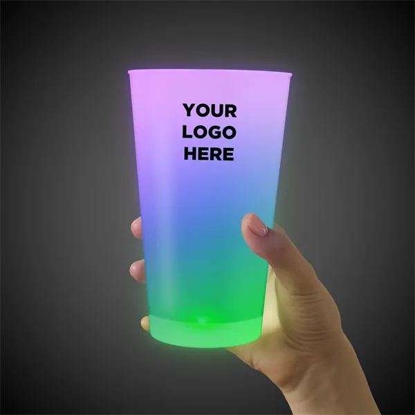 LED Glow Light Up Neon Look 16 oz Pint Glass - LED Glow Light Up Neon Look 16 oz Pint Glass - Image 0 of 9