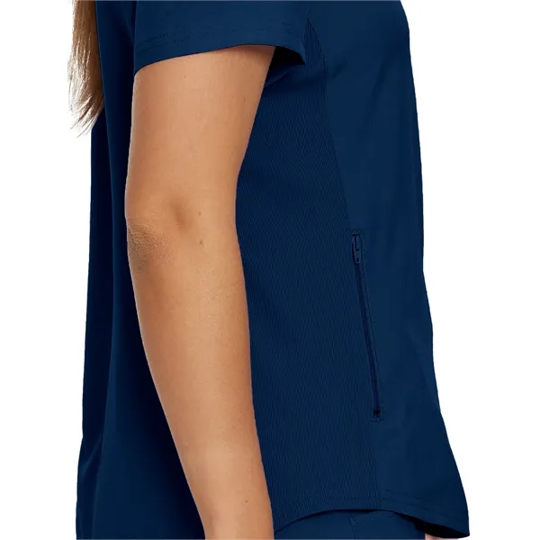 Landau - Forward - Women's Two-Pocket Shirttail Hemline V... - Landau - Forward - Women's Two-Pocket Shirttail Hemline V... - Image 25 of 38