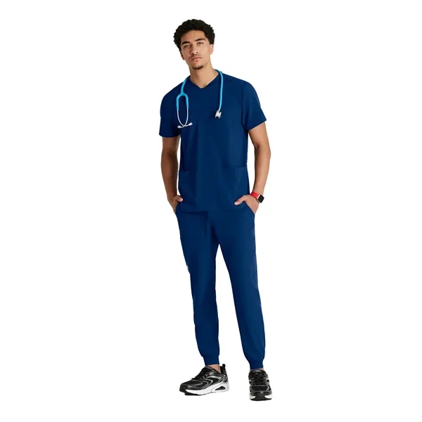 Skechers - Men's Three-Pocket Round Neck Thesis Scrub Top - Skechers - Men's Three-Pocket Round Neck Thesis Scrub Top - Image 17 of 26