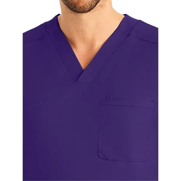 Landau - ProFlex - Men's Two-Pocket Tuckable V-Neck Top - Landau - ProFlex - Men's Two-Pocket Tuckable V-Neck Top - Image 17 of 47