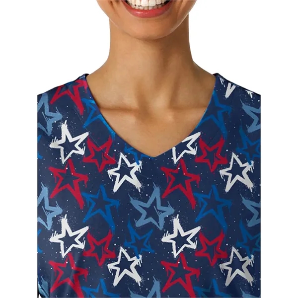 Wink - Fashion Prints - Women's V-Neck Print Scrub Top - Wink - Fashion Prints - Women's V-Neck Print Scrub Top - Image 12 of 13