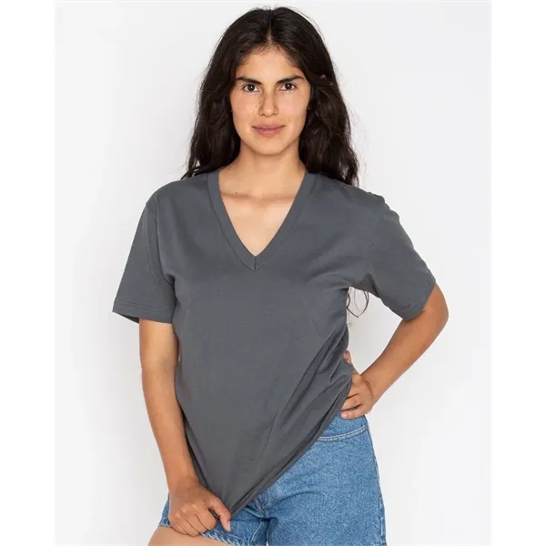 Los Angeles Apparel Unisex USA-Made Fine Jersey V-Neck T-...