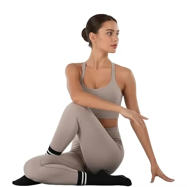 Womens Pilates Socks - Womens Pilates Socks - Image 3 of 5