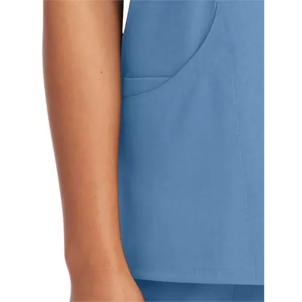 Skechers - Women's Three-Pocket Crossover V-Neck Reliance... - Skechers - Women's Three-Pocket Crossover V-Neck Reliance... - Image 9 of 44