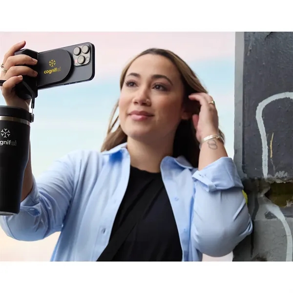 Phone Grip 5000 mAh MagClick™ Powerbank and Shutte - Phone Grip 5000 mAh MagClick™ Powerbank and Shutte - Image 1 of 9