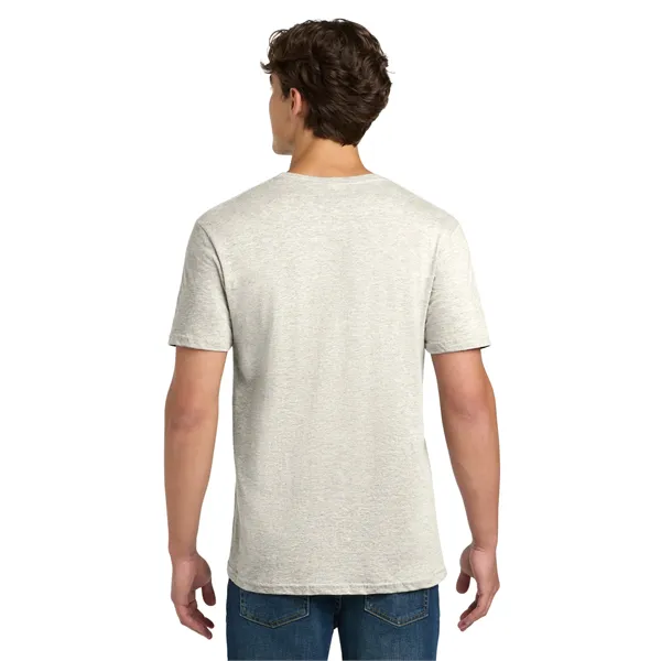 Gildan Softstyle T-Shirt. - Gildan Softstyle T-Shirt. - Image 327 of 354