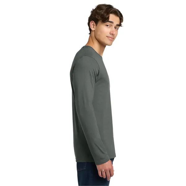 Gildan Softstyle Long Sleeve T-Shirt. - Gildan Softstyle Long Sleeve T-Shirt. - Image 19 of 94