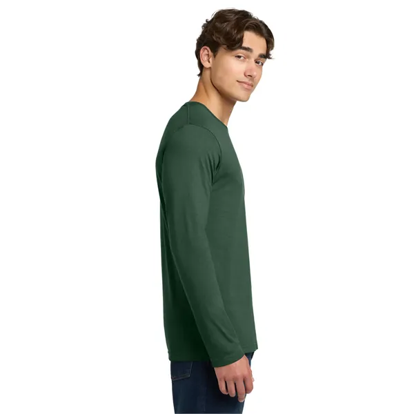 Gildan Softstyle Long Sleeve T-Shirt. - Gildan Softstyle Long Sleeve T-Shirt. - Image 62 of 94