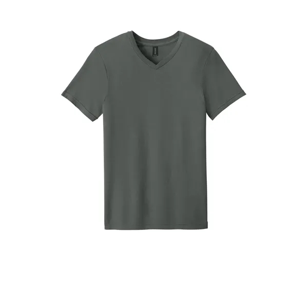 Gildan Softstyle V-Neck T-Shirt. - Gildan Softstyle V-Neck T-Shirt. - Image 17 of 49