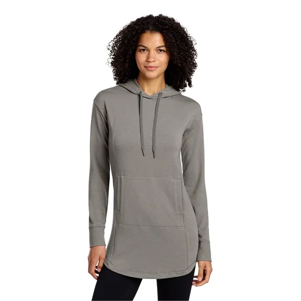 OGIO Women's Luuma Flex Tunic - OGIO Women's Luuma Flex Tunic - Image 9 of 14