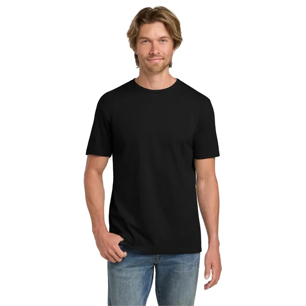 Gildan 100% Ring Spun Cotton T-Shirt.