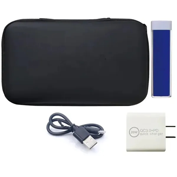 20w Wall Charger and Translucent Power Bank Set - 20w Wall Charger and Translucent Power Bank Set - Image 4 of 8