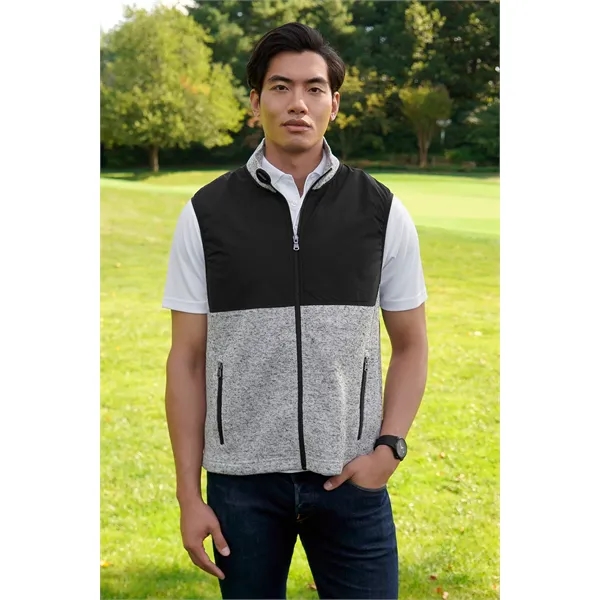 Summit Sweater Fleece Blocked Vest