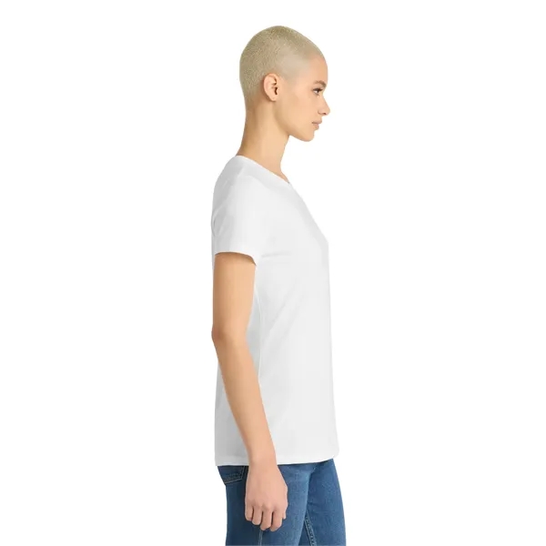 District Women's Very Important Tee .