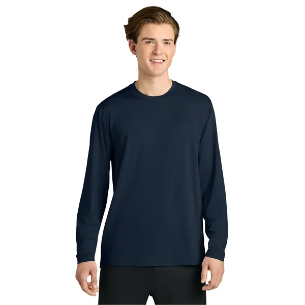 Richardson Clutch Long Sleeve Tee