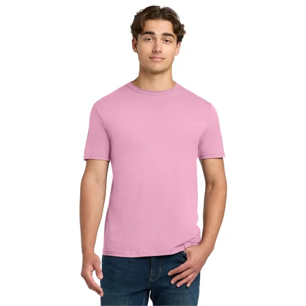 Gildan Softstyle T-Shirt.