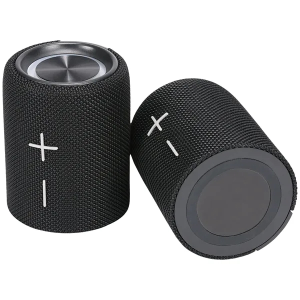 Urban Peak® 10W Magnetic 2-in-1 Wireless Speaker