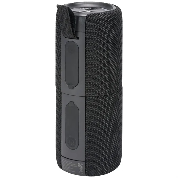 Urban Peak® 10W Magnetic 2-in-1 Wireless Speaker