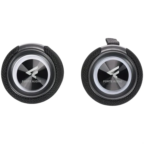 Urban Peak® 10W Magnetic 2-in-1 Wireless Speaker