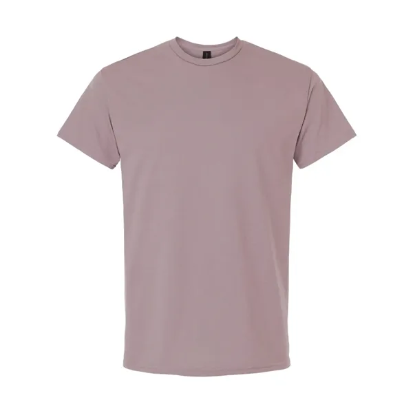 Gildan Unisex Light Cotton T-Shirt