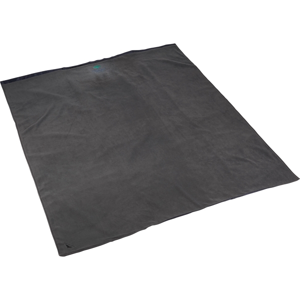 High Sierra® Oversize Picnic Blanket - High Sierra® Oversize Picnic Blanket - Image 4 of 10