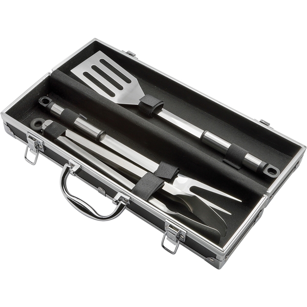 3 Piece BBQ set in Aluminum Case - 3 Piece BBQ set in Aluminum Case - Image 2 of 2