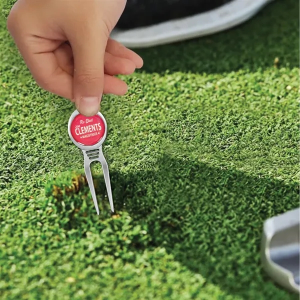 Custom Magnetic Golf Divot Fixer Repair Tool & Marker