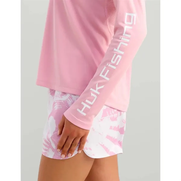 Huk® Women's HydroCool Performance Full Sleeve Quarter Zip