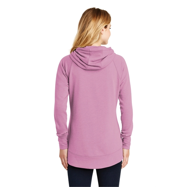 New Era Women's Tri-Blend Fleece Pullover Hoodie. - New Era Women's Tri-Blend Fleece Pullover Hoodie. - Image 12 of 42