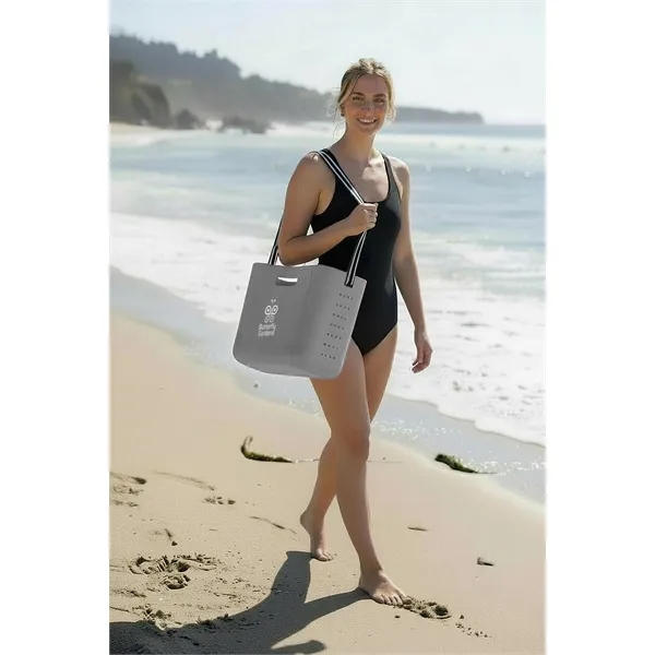 FOAM™ Big Friday EVA Tote