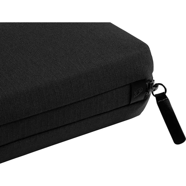 Custom Bellroy Tech Kit