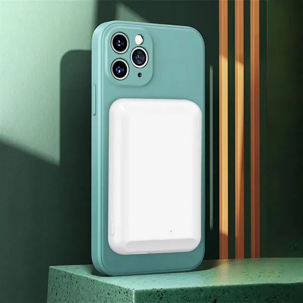 Magnetic Power Bank Huge Capacity
