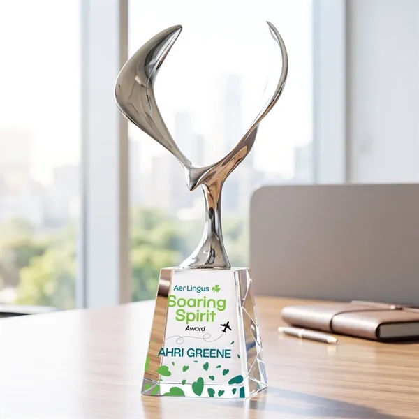 Maverick Eagle VividPrint™ Award on Celestina Base - Clear