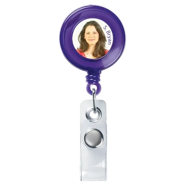 Good Value™ Retractable Badge Holder