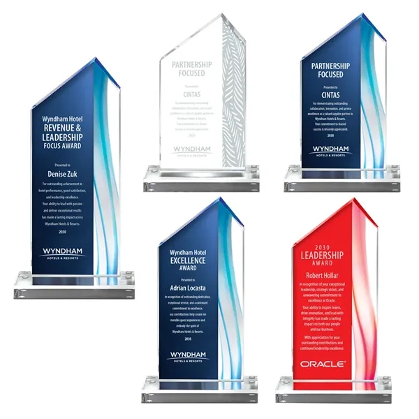 Aquus Lucite Peak Award - Medium