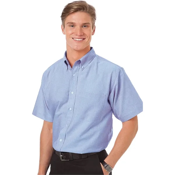 Men's Short-Sleeve Oxford Shirt