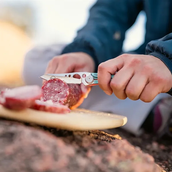 LEATHERMAN® SKELETOOL POCKET KNIFE