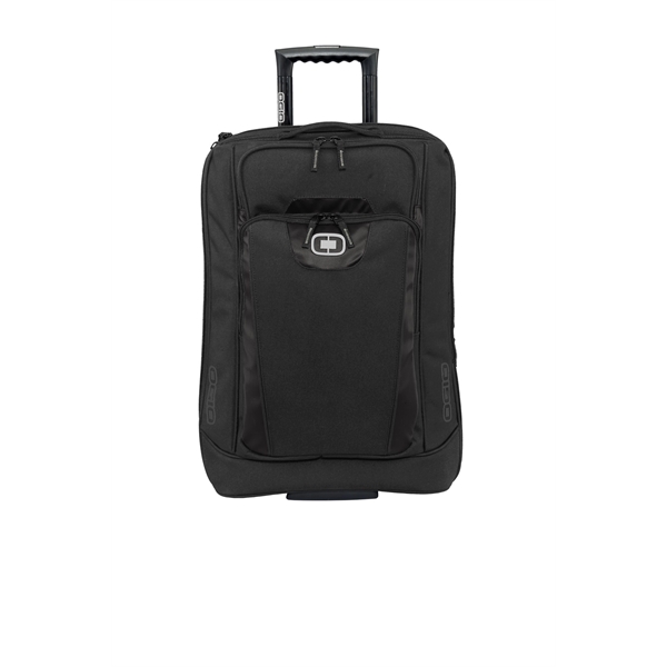 Custom OGIO Nomad 22 Travel Bag.