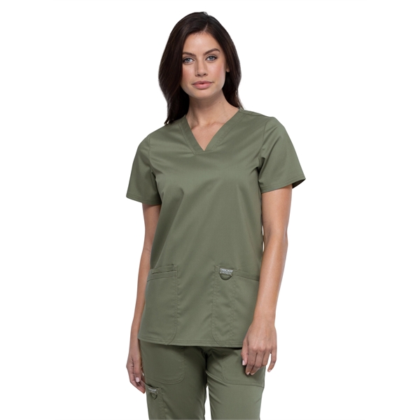 Cherokee Workwear Revolution Women's V-Neck Top - Cherokee Workwear Revolution Women's V-Neck Top - Image 11 of 19