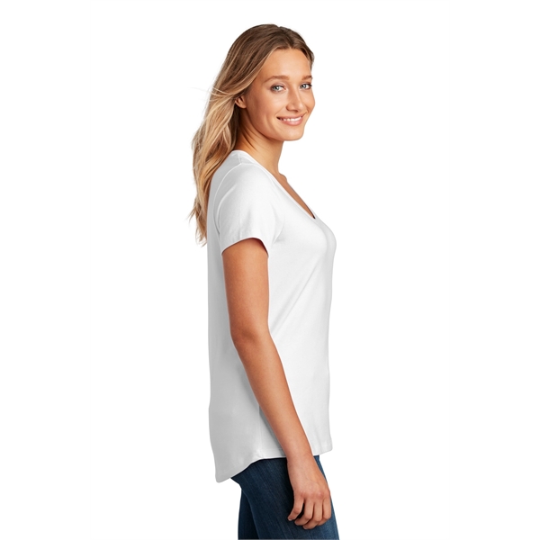 District Women's Flex Scoop Neck Tee - District Women's Flex Scoop Neck Tee - Image 23 of 25