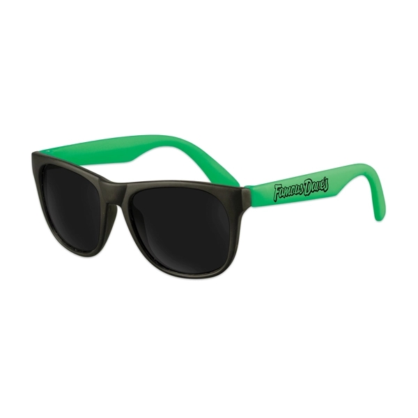 Premium Classic Sunglasses - Premium Classic Sunglasses - Image 3 of 9