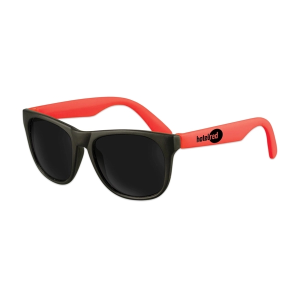 Premium Classic Sunglasses - Premium Classic Sunglasses - Image 9 of 9