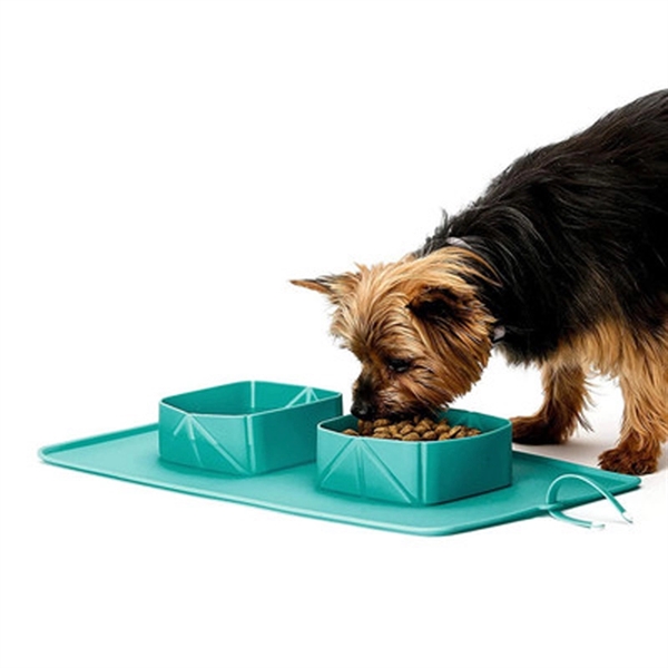 Silicone Pet Collapsible Water&Food Bowl Food Container - Silicone Pet Collapsible Water&Food Bowl Food Container - Image 1 of 3