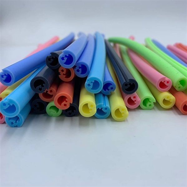 Detachable Silicone Reusable Straws - Detachable Silicone Reusable Straws - Image 3 of 3