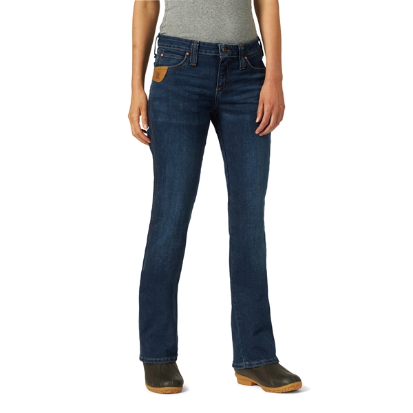 Wrangler Women's Riggs Regular Fit 5 Pocket Boot Cut Jean - Wrangler Women's Riggs Regular Fit 5 Pocket Boot Cut Jean - Image 4 of 7