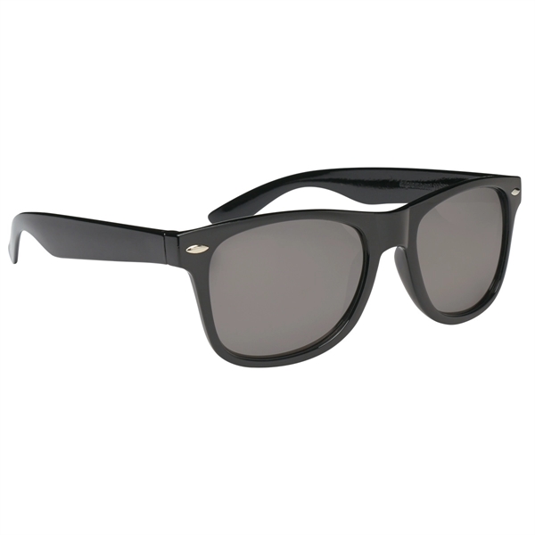Fashionable Mirrored Shades - Fashionable Mirrored Shades - Image 12 of 13