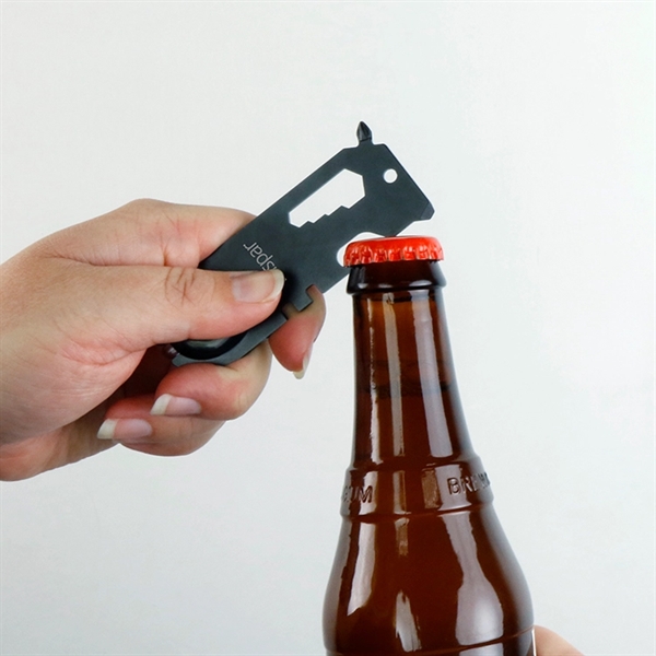 Custom Spark Multi-Tool with Light