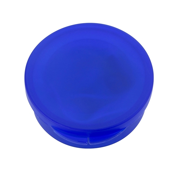 Handy Earbuds in a Round Plastic Case - Handy Earbuds in a Round Plastic Case - Image 3 of 14